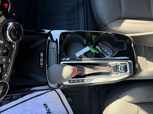 New 2026 Chevrolet Trax RS w/ Sunroof Package image 39