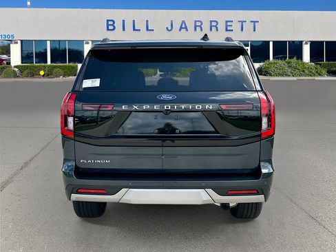 New 2026 Ford Expedition Platinum w/ Driver's Package AWD/4WD image 5