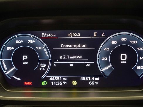 Certified 2023 Audi Q4 e-tron Premium Plus w/ Premium Plus AWD/4WD image 25