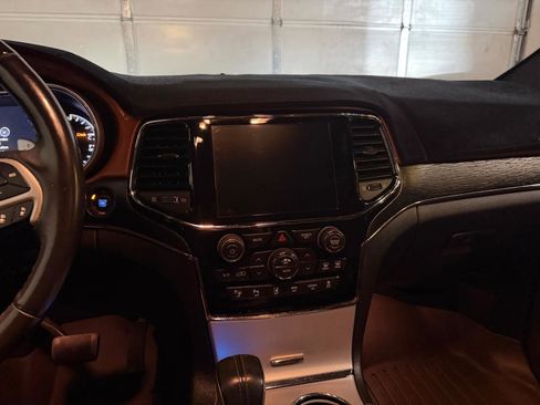 Used 2019 Jeep Grand Cherokee Summit w/ Skid Plate Group image 14