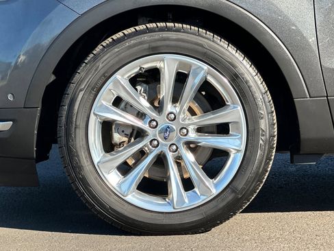 Used 2018 Ford Explorer Limited w/ Equipment Group 301A image 27