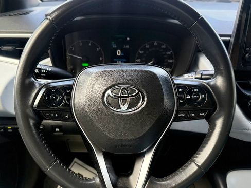 Used 2023 Toyota Corolla SE FWD image 12