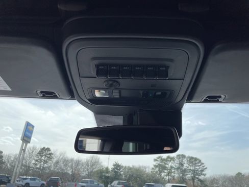 Used 2023 Ford Bronco Outer Banks image 19