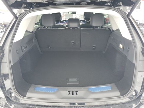 New 2026 Lincoln Nautilus Premier w/ Equipment Group 102A image 32