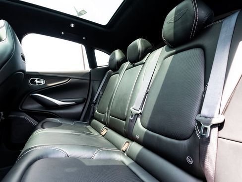 Used 2021 Aston Martin DBX AWD/4WD image 47