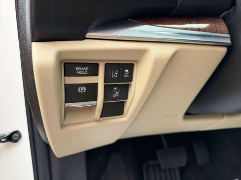 Used 2019 Acura MDX SH-AWD image 22