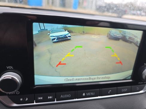 Used 2024 Nissan Sentra S image 26