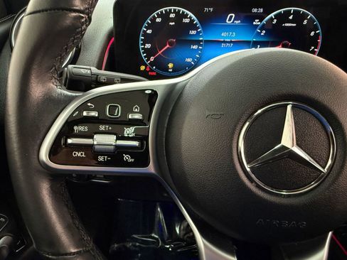 Certified 2023 Mercedes-Benz GLB 250 image 16