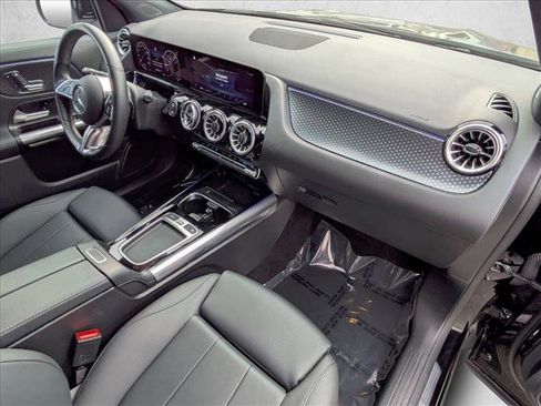 Certified 2025 Mercedes-Benz GLA 250 image 22