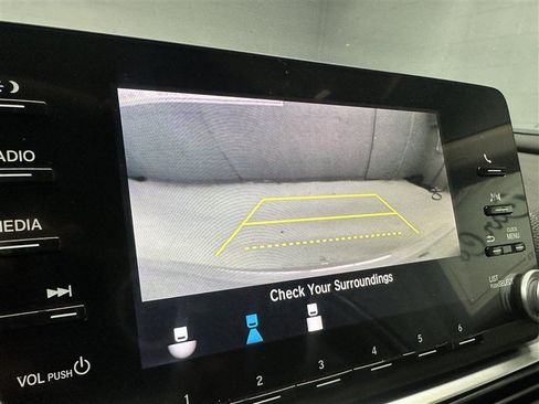 Used 2019 Honda Accord LX image 23