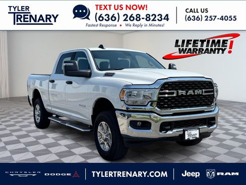 Used 2024 RAM 2500 Big Horn AWD/4WD image 1