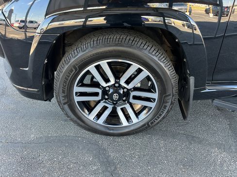 Used 2020 Toyota 4Runner Limited image 8