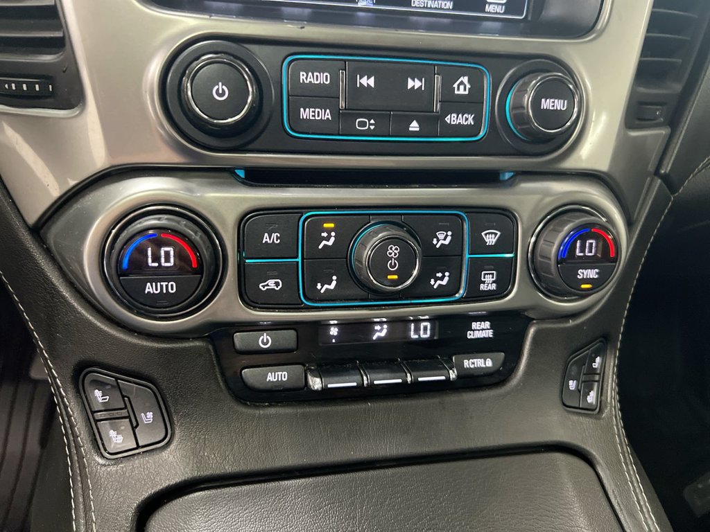 Used 2018 Chevrolet Suburban Premier w/ RST Edition AWD/4WD image 17