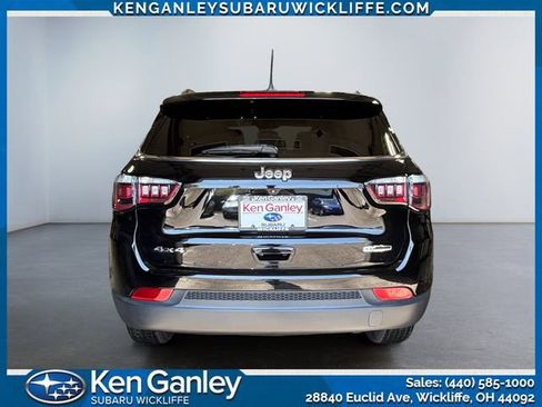 Used 2022 Jeep Compass Latitude AWD/4WD image 4