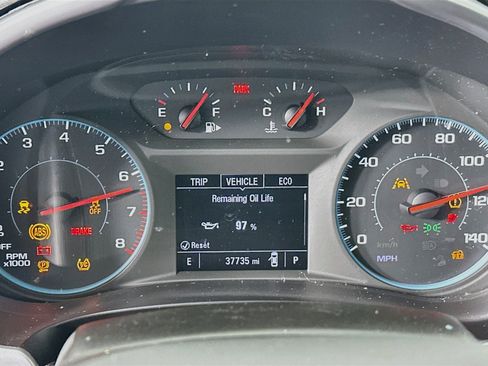 Used 2022 Chevrolet Malibu LT FWD image 19
