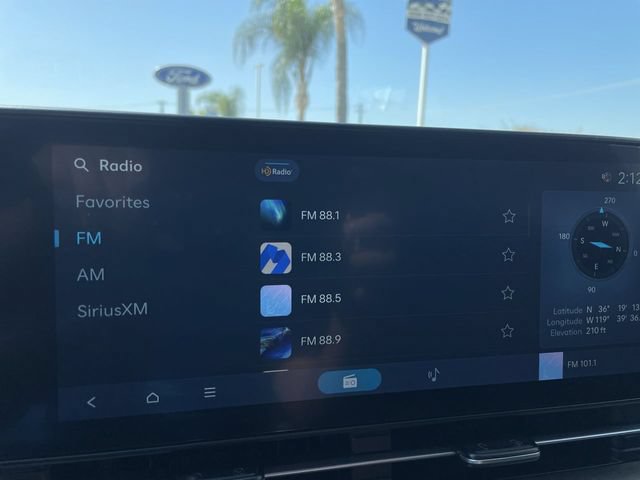 Used 2025 Hyundai Kona SEL FWD image 13