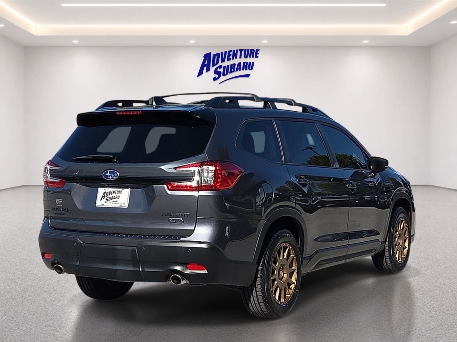 Used 2024 Subaru Ascent Onyx Edition AWD/4WD image 6