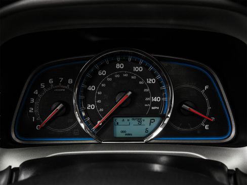 Used 2015 Toyota RAV4 Limited FWD image 22