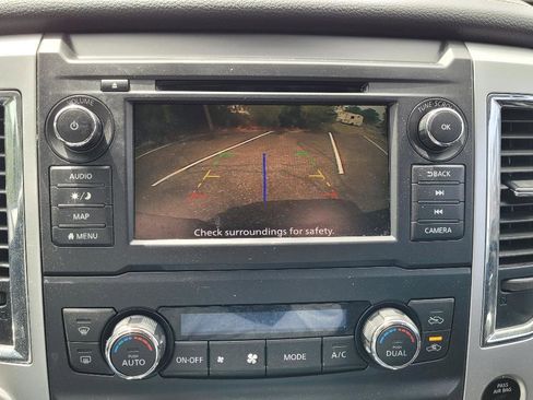 Used 2019 Nissan Titan PRO-4X w/ Pro-4x Utility Package AWD/4WD image 27