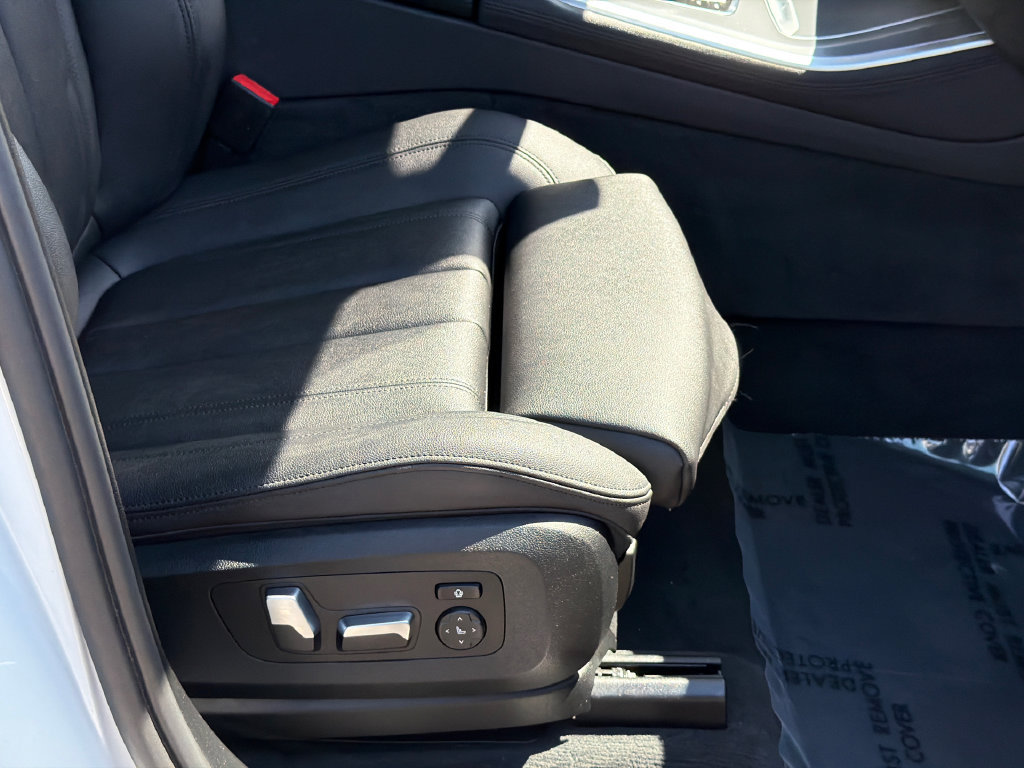 Used 2019 BMW X5 xDrive40i w/ Convenience Package AWD/4WD image 13