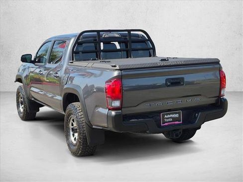 Used 2019 Toyota Tacoma TRD Off-Road AWD/4WD image 7