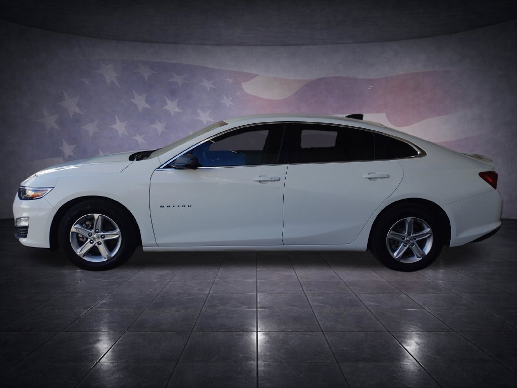 Used 2020 Chevrolet Malibu LS FWD image 2