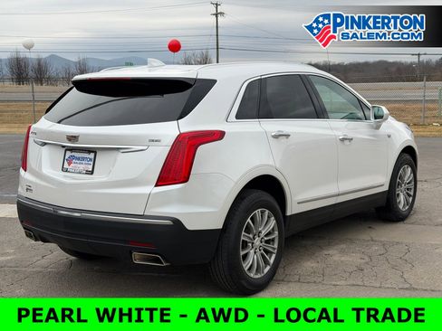 Used 2017 Cadillac XT5 Luxury w/ Driver Awareness Package image 4
