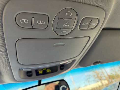 Used 2009 Kia Sedona EX w/ Luxury Pkg image 29