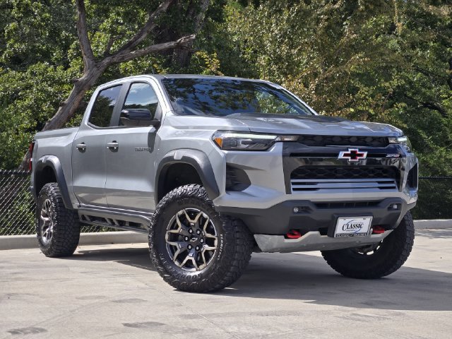 Certified 2024 Chevrolet Colorado ZR2 w/ ZR2 Convenience Package III AWD/4WD image 1
