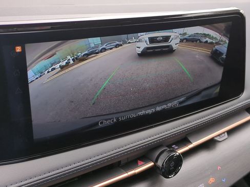 New 2024 Nissan Ariya AWD image 22