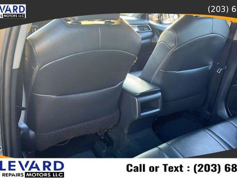 Used 2019 Toyota Camry SE image 23