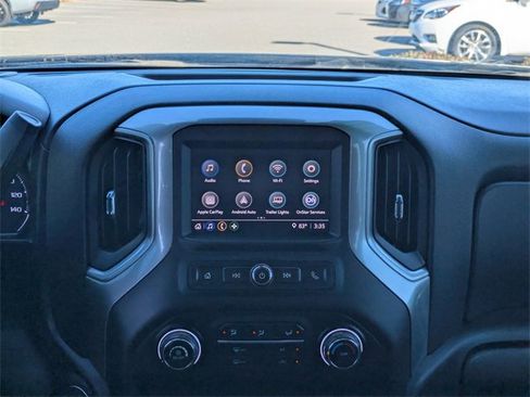 Used 2022 Chevrolet Silverado 1500 Custom image 19