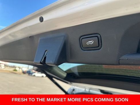 Used 2025 Hyundai Palisade SEL image 17