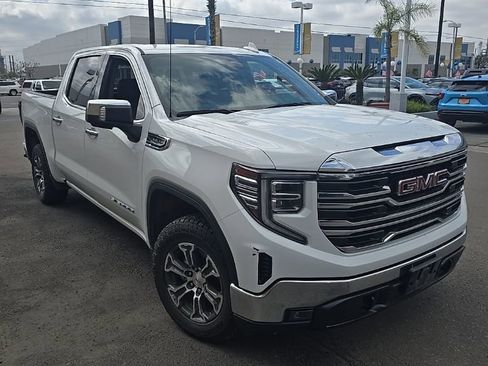 Used 2024 GMC Sierra 1500 SLT image 1