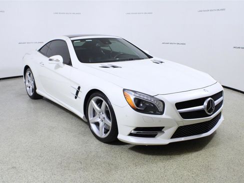 Used 2013 Mercedes-Benz SL 550 image 3