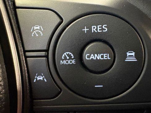 Certified 2026 Toyota Corolla SE w/ SE Package image 11