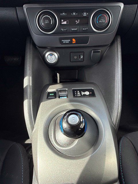 Used 2019 Nissan Leaf S w/ S Charge Package FWD image 11