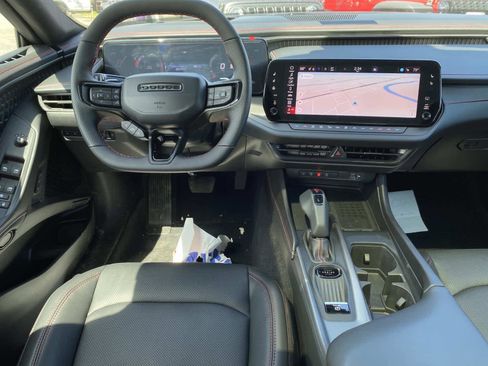 New 2026 Dodge Charger R/T AWD/4WD image 8