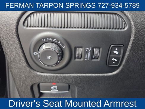 Used 2024 Jeep Wagoneer Series II image 25