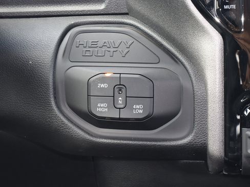 New 2025 RAM 2500 Tradesman AWD/4WD image 19