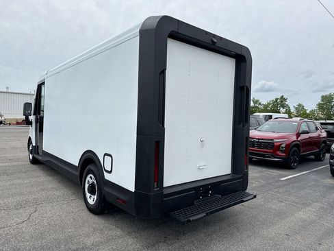 Used 2024 Chevrolet Brightdrop 600 w/ Battery Pack, Max Range AWD/4WD image 3