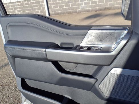 Certified 2022 Ford F150 XLT w/ Equipment Group 302A High image 12