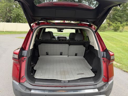 Used 2023 Nissan Rogue SL AWD/4WD image 21