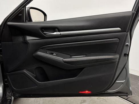 Used 2019 Nissan Altima 2.5 SL image 34