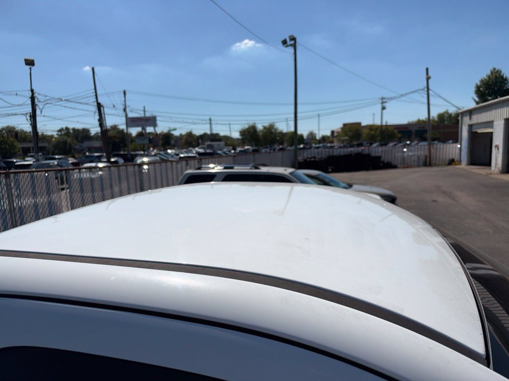 Used 2017 GMC Sierra 1500 2WD Regular Cab image 2