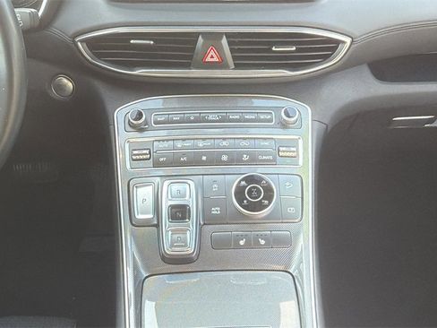 Used 2023 Hyundai Santa Fe SEL image 15