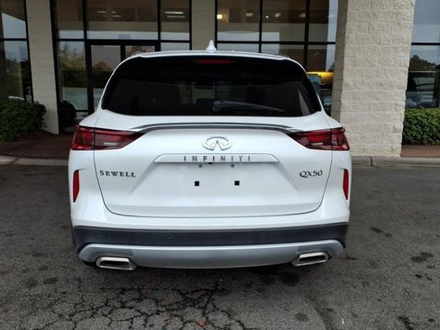 Certified 2023 INFINITI QX50 Luxe FWD image 7