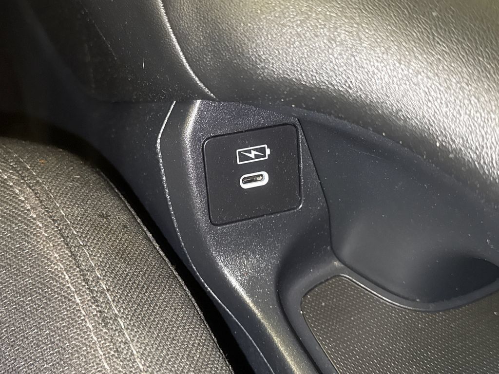 Used 2024 Honda HR-V LX image 27