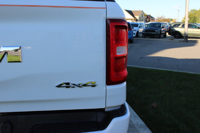 Used 2025 RAM 1500 Big Horn AWD/4WD image 38
