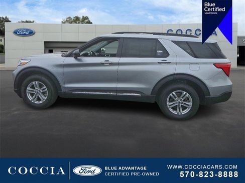 Certified 2022 Ford Explorer XLT image 7